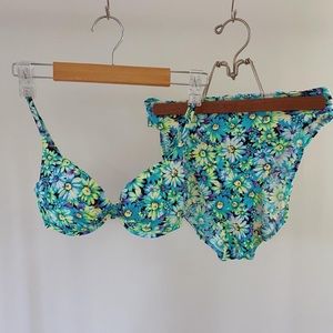 Vintage Daisy High Thigh Bikini Set